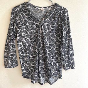 H&M Black and White Patterned Women's top